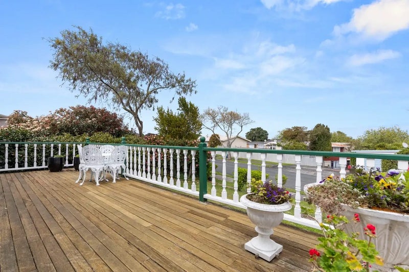 5 Edgar Pearce Place, Howick, Auckland - Carousel 10