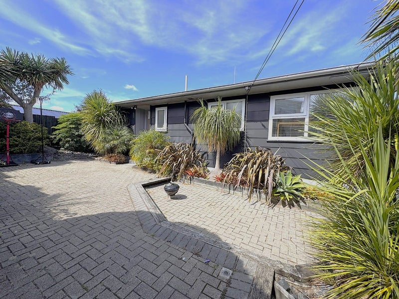 121 Sandspit Road, Shelly Park, Auckland - Carousel 19