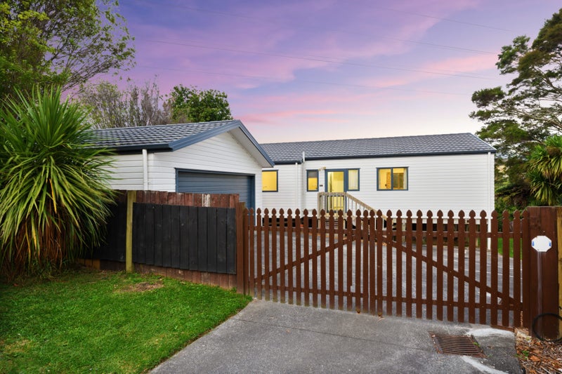 18A Poto Street, Te Atatu South, Auckland - Carousel 2