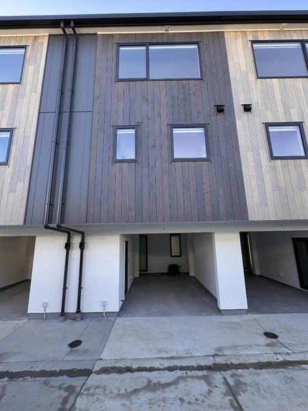 4/10 Fairclough Road, Beach Haven, Auckland - Carousel 14