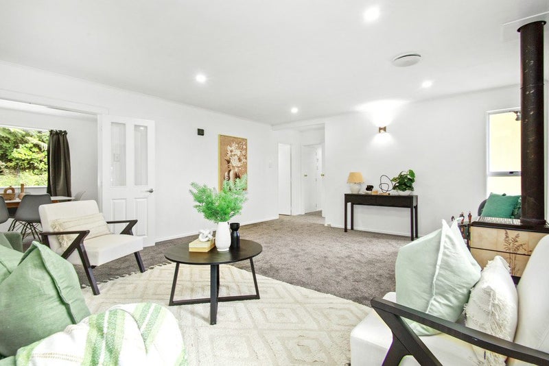 18 Westhaven Drive, Tawa, Wellington - Carousel 2