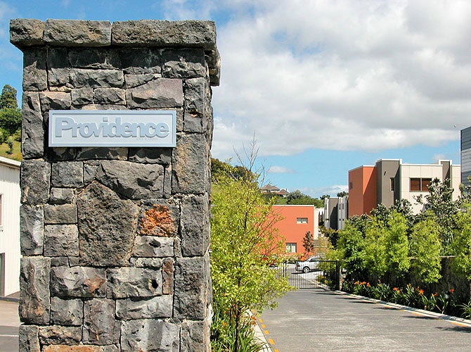 67B/21 Hunters Park Drive, Three Kings, Auckland - Carousel 4