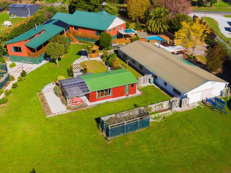 575 Nelson Road, Makauri, Gisborne - Carousel 1