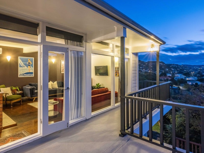 39 Imlay Crescent, Ngaio, Wellington - Carousel 2