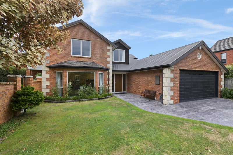 7 Majestic Lane, Cashmere, Christchurch - Carousel 1