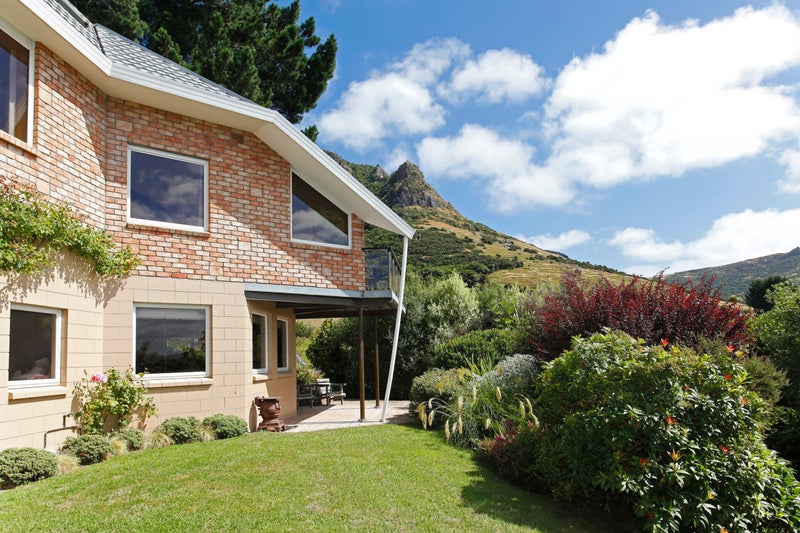 4 Clem Paterson Lane, Lyttelton - Carousel 1
