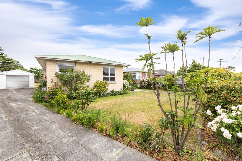 9 Ontario Place, Wainoni, Christchurch - Carousel 1