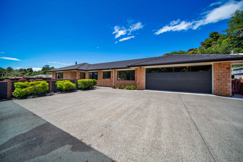 9 Cherry Lane, Hurdon, New Plymouth - Carousel 1