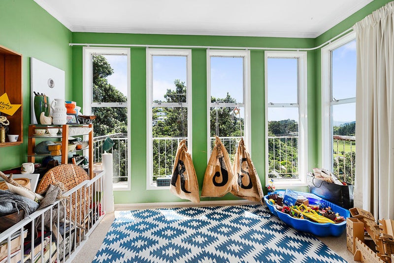 19 Farnham Street, Mornington, Wellington - Carousel 2