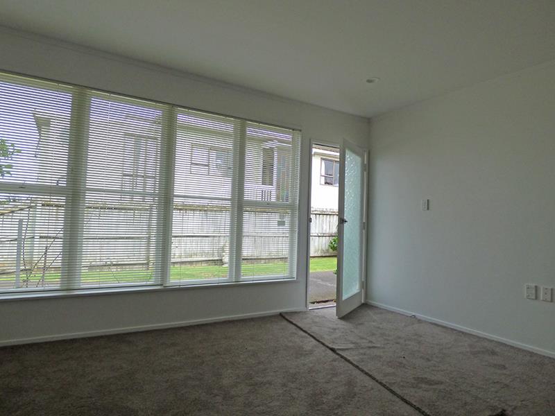 1/72 Paihia Road, Onehunga, Auckland - Carousel 2