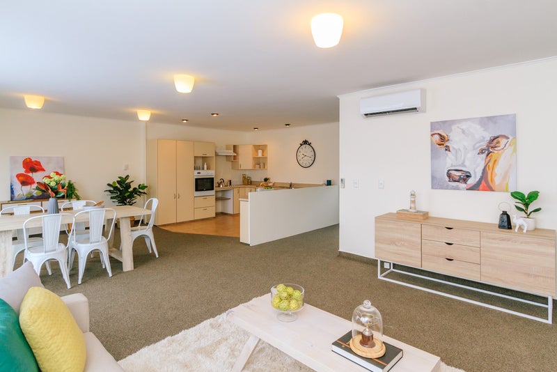 38 Bull Avenue, Wainuiomata, Lower Hutt - Carousel 2