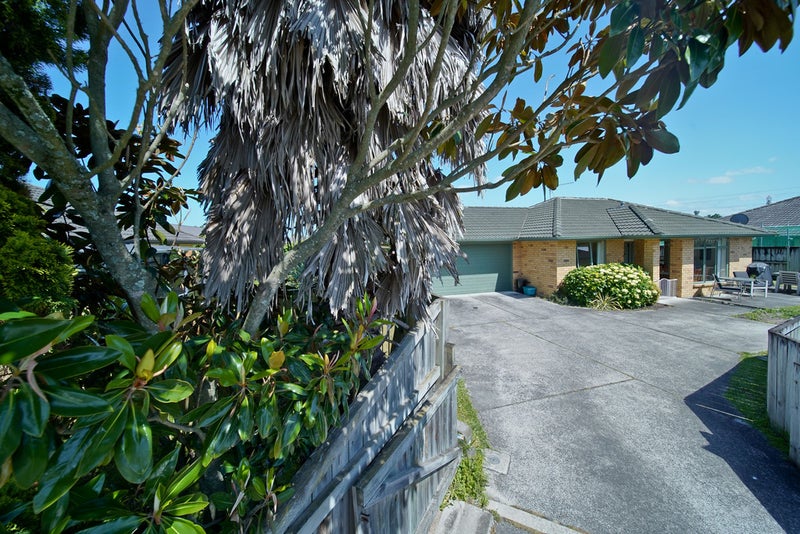 9 Locksley Lane, Hamilton East, Hamilton - Carousel 2