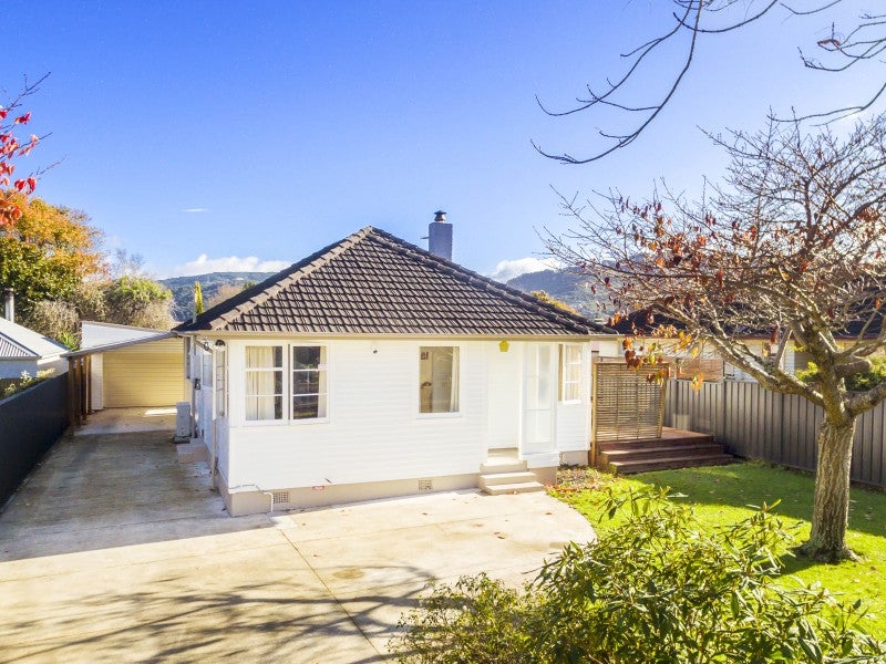 23 Clyma Street, Elderslea, Upper Hutt - Carousel 2