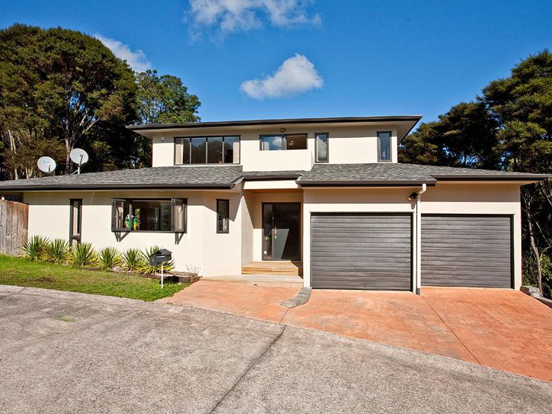 8 Daldys Bush Lane, Bayview, Auckland - Carousel 1