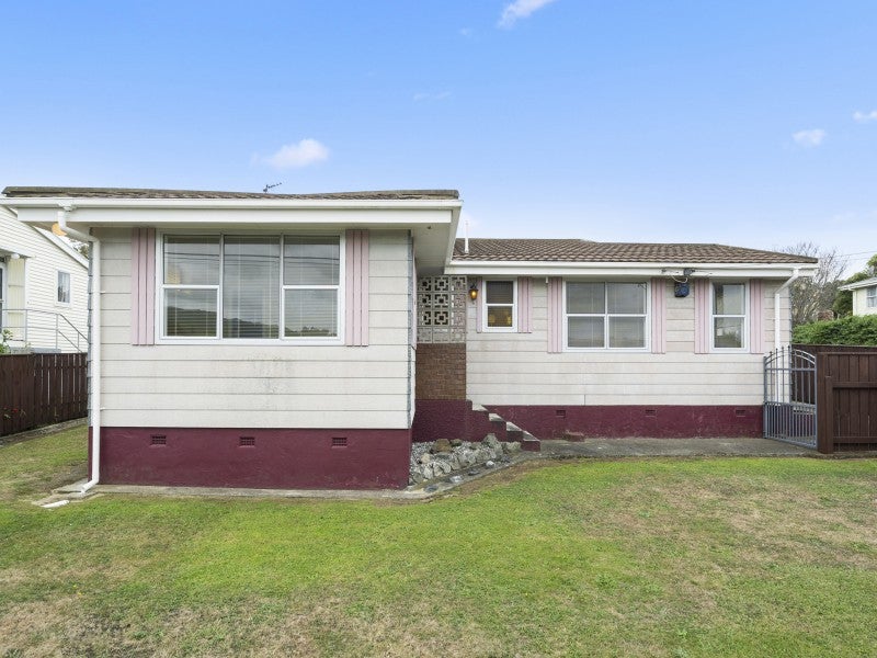 4 Mawhare Street, Titahi Bay, Porirua - Carousel 18