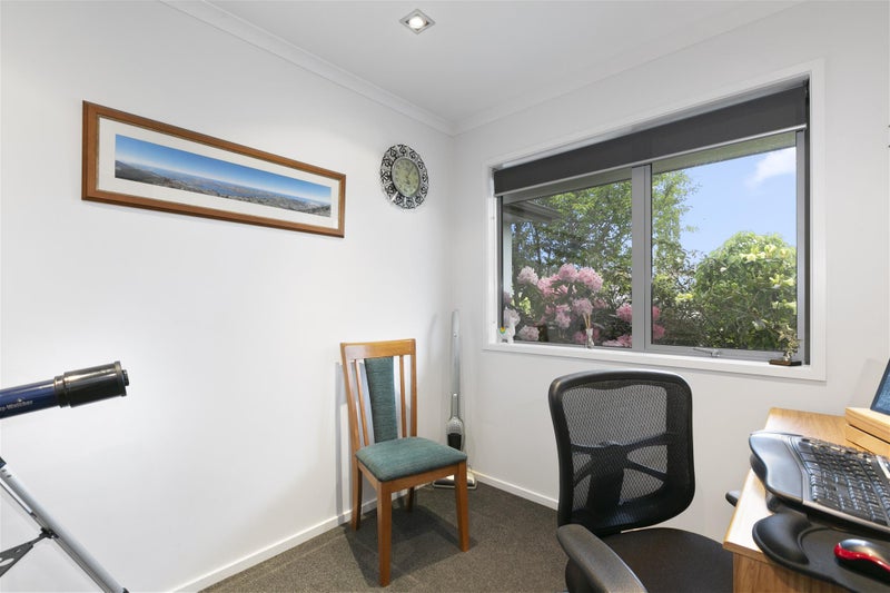 6 Orchard Grove, East Taieri, Mosgiel - Carousel 23