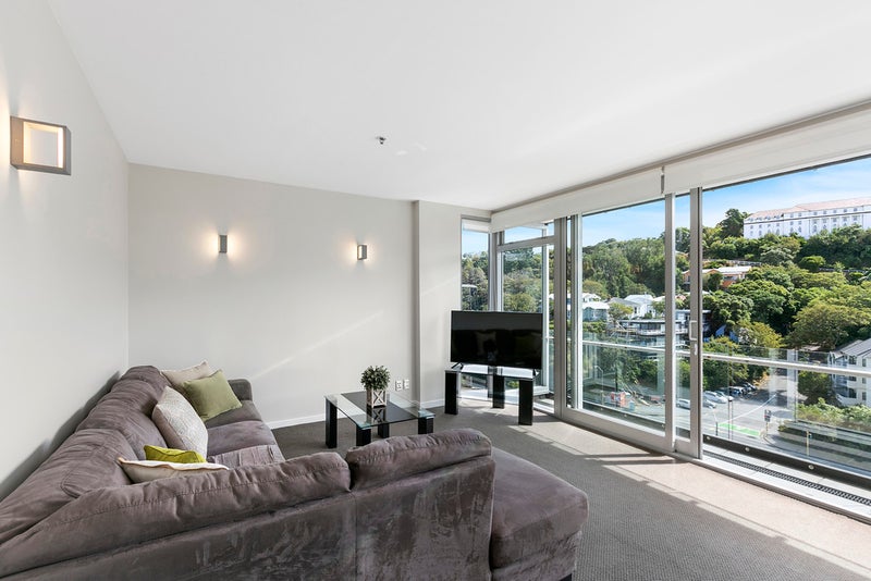 8F/164 The Terrace, Wellington Central, Wellington - Carousel 2