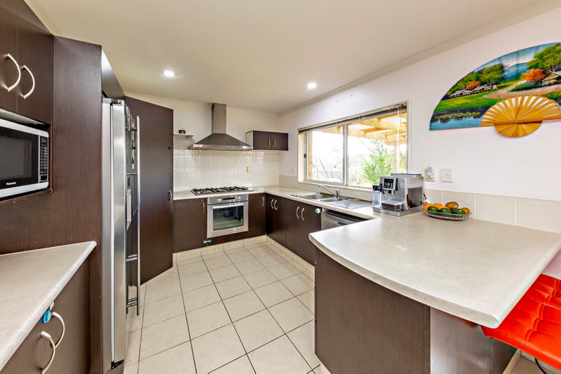 23 Ginko Place, Mangere, Auckland - Carousel 2