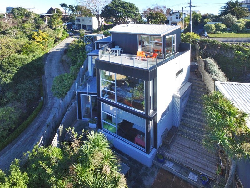 22A Seaview Road, Paremata, Porirua - Carousel 1