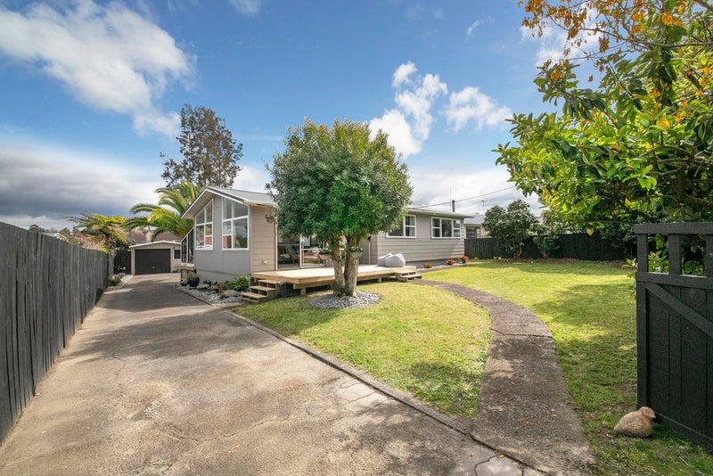 14 Great North Road, Riverhead, Riverhead - Carousel 1