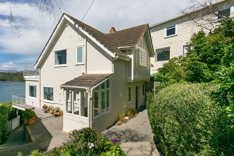 106 Te Anau Road, Hataitai, Wellington - Carousel 21
