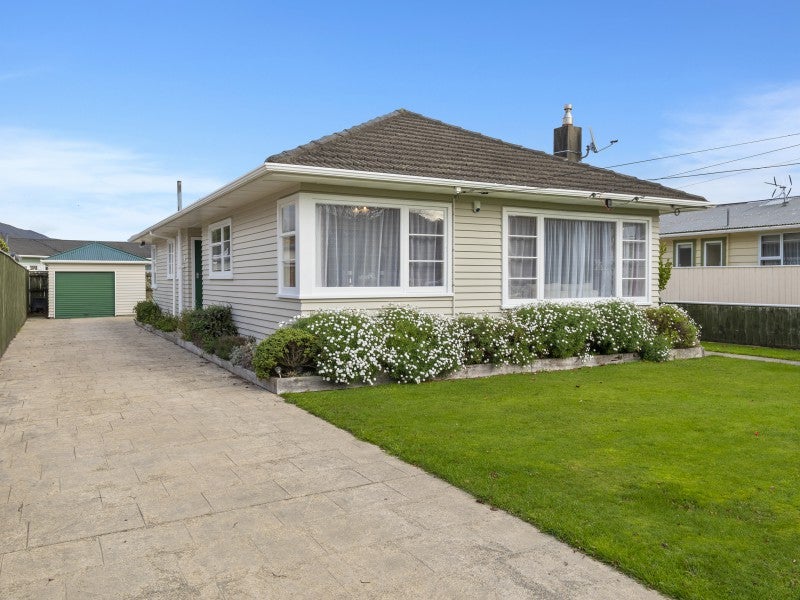 15 Garden Road, Avalon, Lower Hutt - Carousel 2