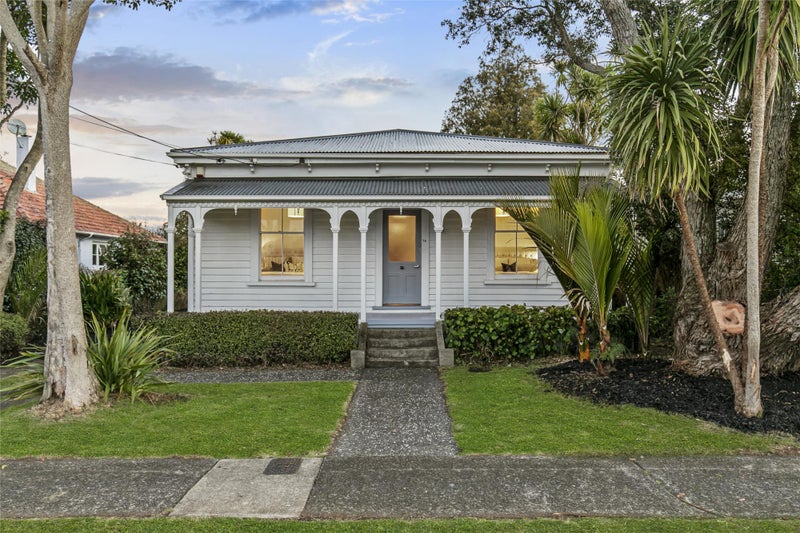74 Gribblehirst Road, Sandringham, Auckland - Carousel 1