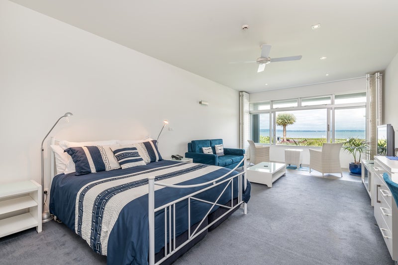 34 The Esplanade, Oneroa, Waiheke Island - Carousel 23