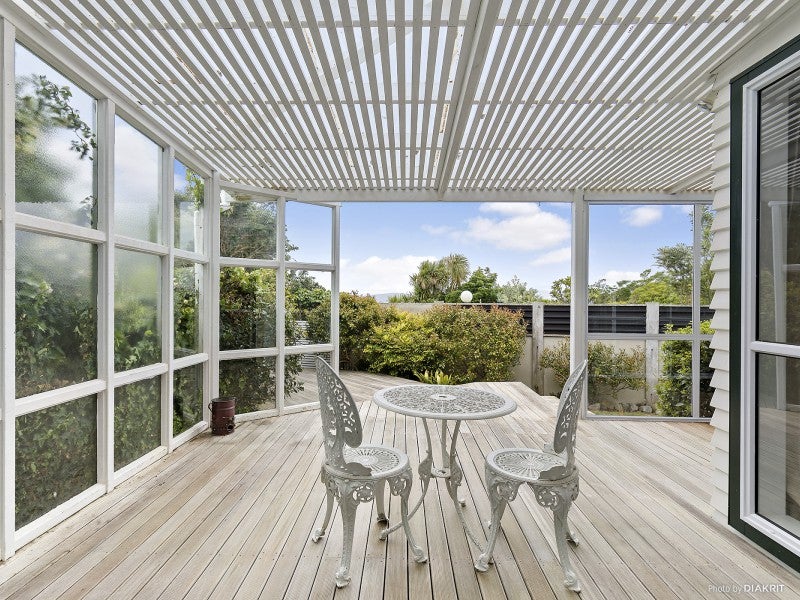 122 Homebush Road, Khandallah, Wellington - Carousel 2