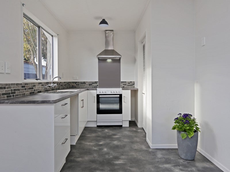 2 Ramsey Place, Flaxmere, Hastings - Carousel 2