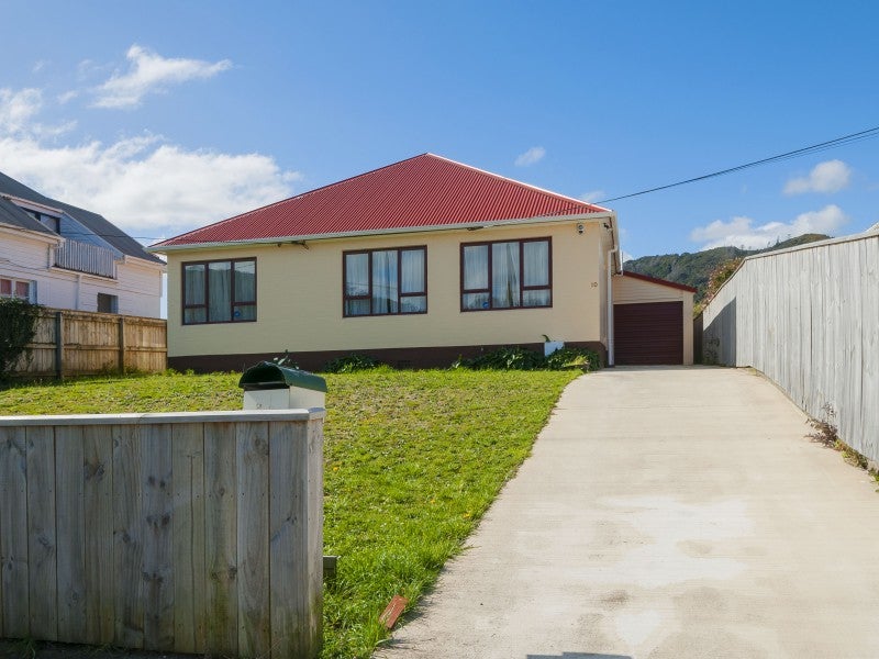 10 Pringle Street, Taita, Lower Hutt - Carousel 1