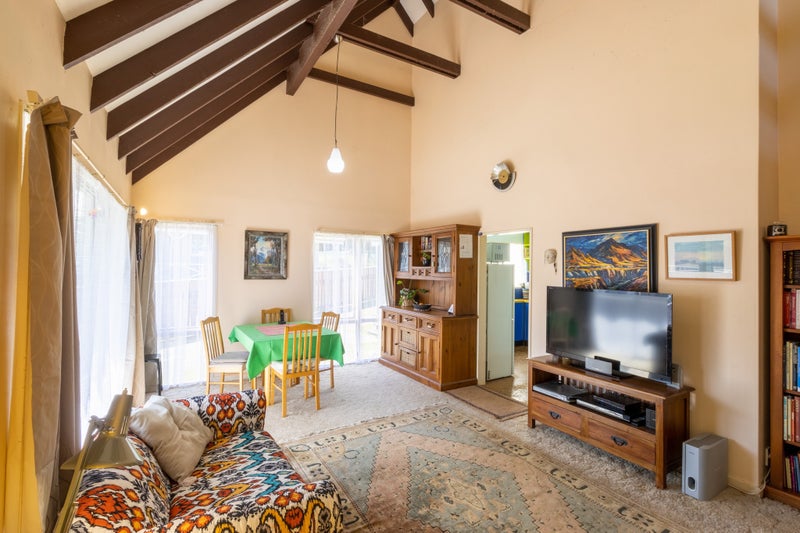 17A Pimlico Place, Newlands, Wellington - Carousel 2