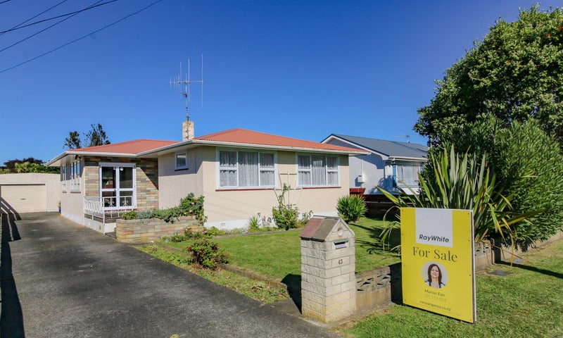43 Rimu Street, Gonville, Whanganui - Carousel 1