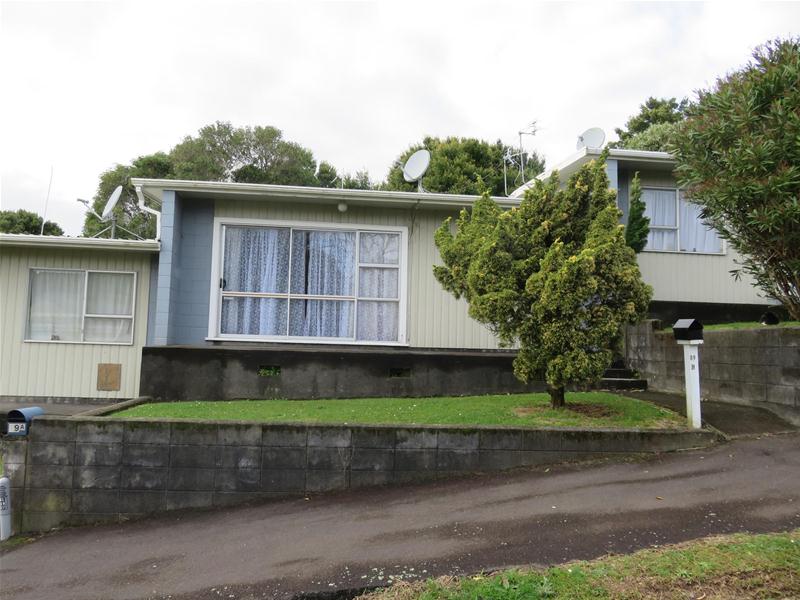 1/89 Glenpark Avenue, Frankleigh Park, New Plymouth - Carousel 1