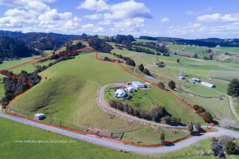 82 Johnson Road, Hikurangi - Carousel 1