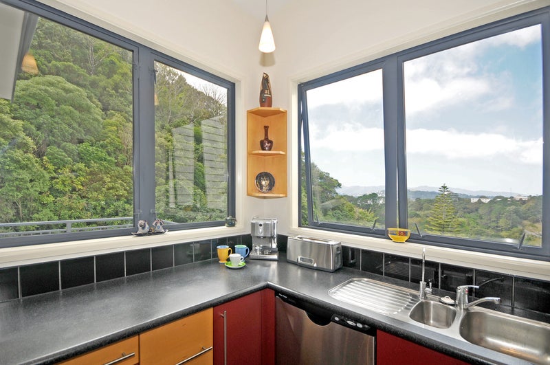 19B Bank Road, Northland, Wellington - Carousel 20