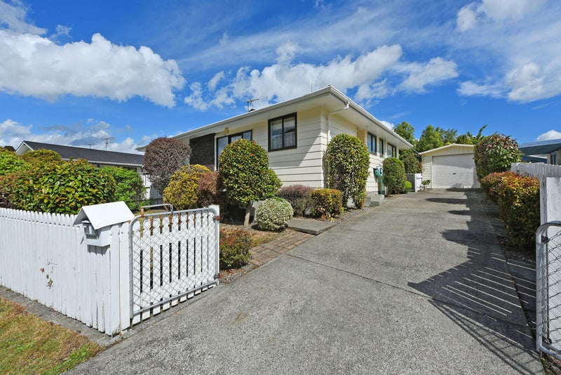 1/44 Hartford Crescent, Totara Park, Upper Hutt - Carousel 13