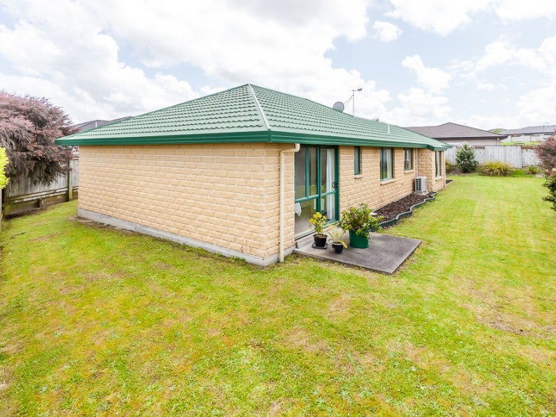 105 Parnell Heights, KELVIN GROVE, PALMERSTON NORTH - Carousel 19