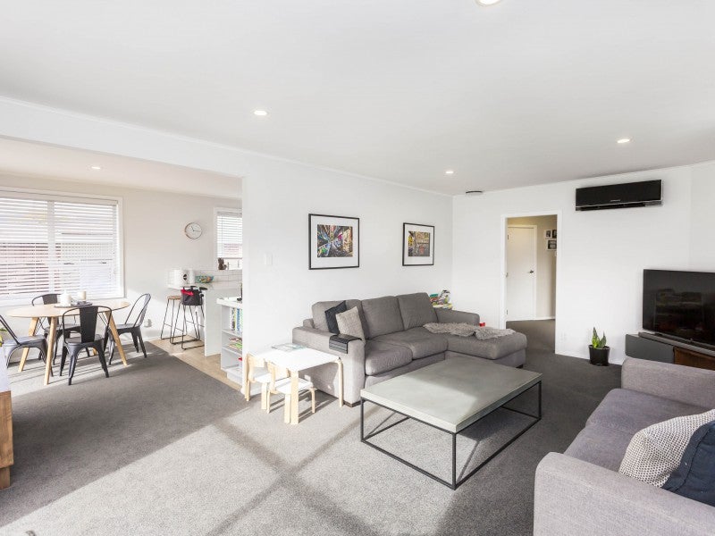 5 Mitre Grove, Trentham, Upper Hutt - Carousel 2