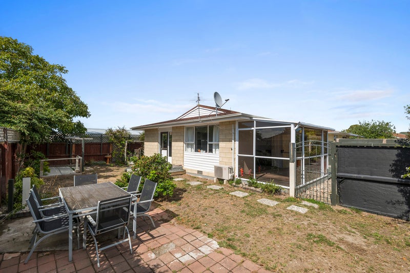 2/14 Four Elms Place, Parklands, Christchurch - Carousel 2