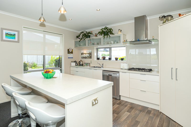 11 Hunter Hills Drive, Gleniti, Timaru - Carousel 2