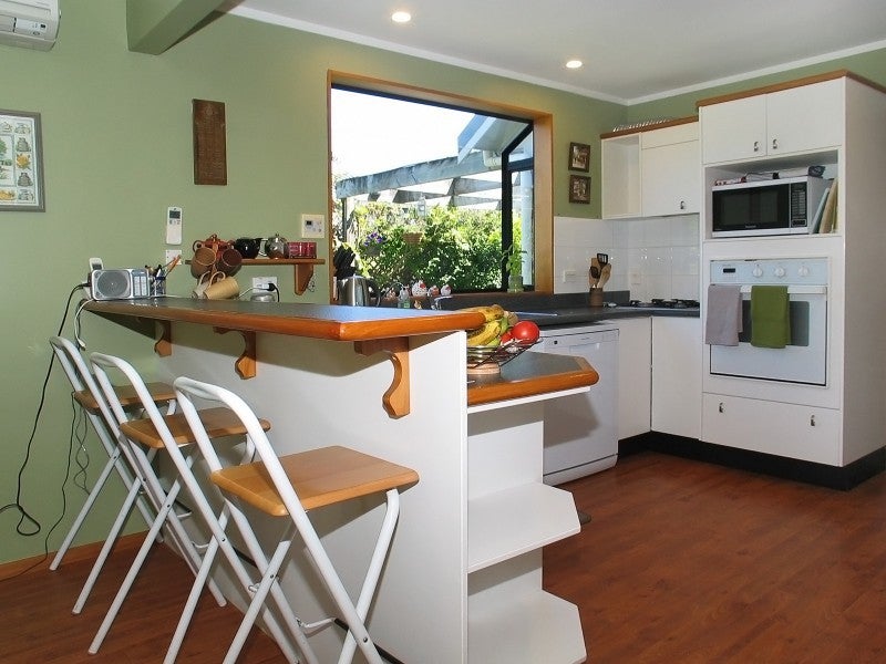 14 Westridge, Camborne, Porirua - Carousel 2