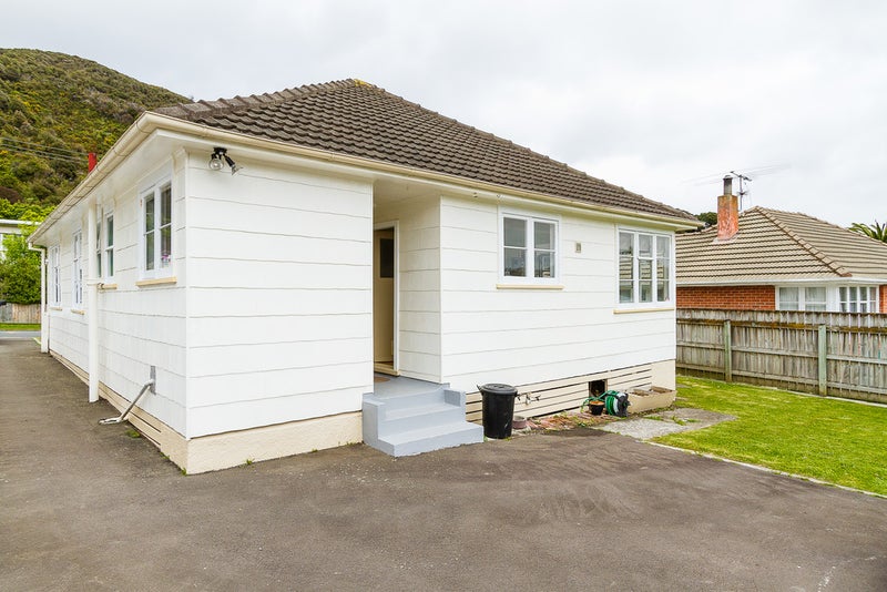 13 Hay Street, Naenae, Lower Hutt - Carousel 21