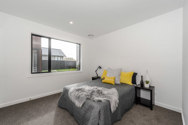 10 Maia Place, Flagstaff, Hamilton - Carousel 25