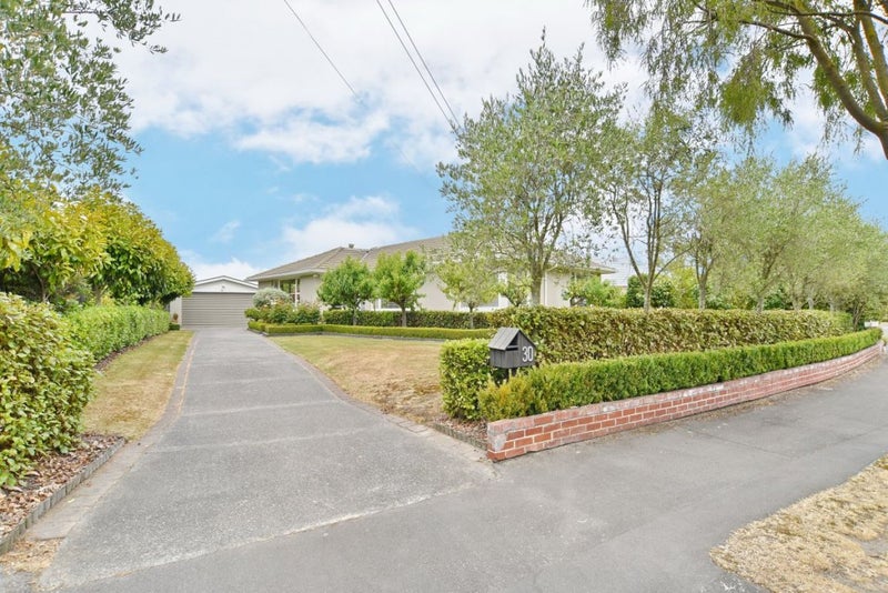 30 Sevenoaks Drive, Bryndwr, Christchurch - Carousel 21