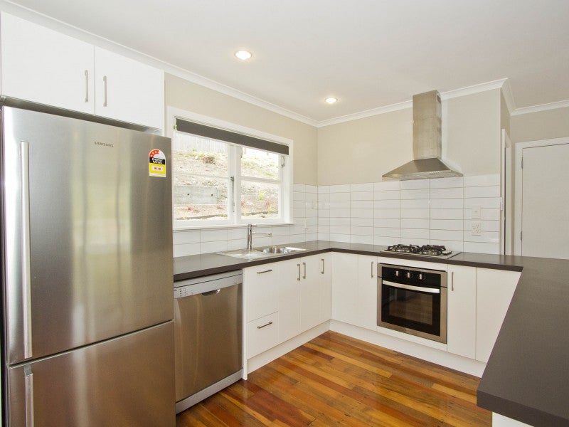 63 Coast Road, Wainuiomata, Lower Hutt - Carousel 2