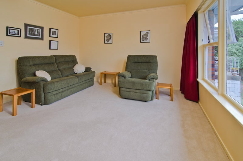 2/23 Carmen Avenue, Balmoral, Auckland - Carousel 2