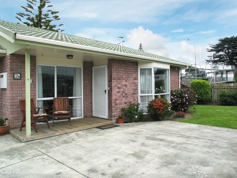 2 James Street, Plimmerton, Porirua - Carousel 2