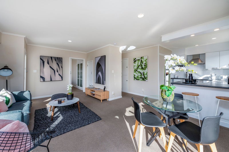 12C Dorchester Street, Meadowbank, Auckland - Carousel 2