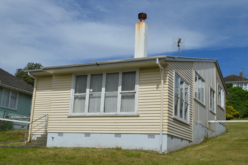 34 Corinna Street, Waitangirua, Porirua - Carousel 2